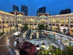 -佛罗伦萨小镇广佛名品奥特莱斯(疏港路店)