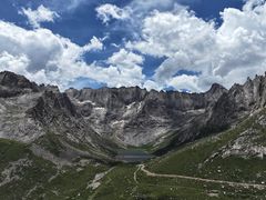 -莲宝叶则景区