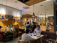 大堂-大头椰·椰子鸡火锅(新梦店)