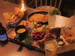 -鹿萤季·营地小馆(皇后公园店)