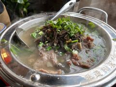 翘脚牛肉汤小锅-冯四孃跷脚牛肉·非物质文化遗产店
