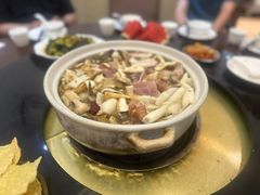 -野菌园·野生菌火锅首创第一家(关兴路总店)