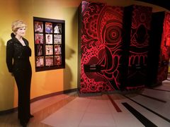 -曼谷杜莎夫人蜡像馆