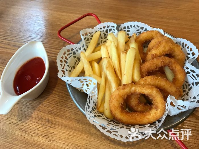良库咖啡(嘉善店)图片 - 第2张