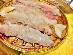 秘制黑猪五花-猪啊牛呀羊啊铜盘烤肉(正大广场店)