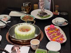 -得意咚瓜·顺德鱼生·冬瓜火锅(深圳首店)