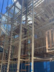 -PIPIKINGDOM皮皮王国欢乐号(欢乐海岸购物中心店)