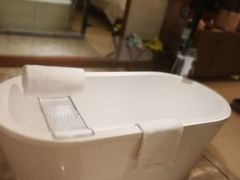 -三亚湾海居铂尔曼度假酒店