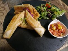 -HIGH FIVE哈福手工汉堡(桂林路店)