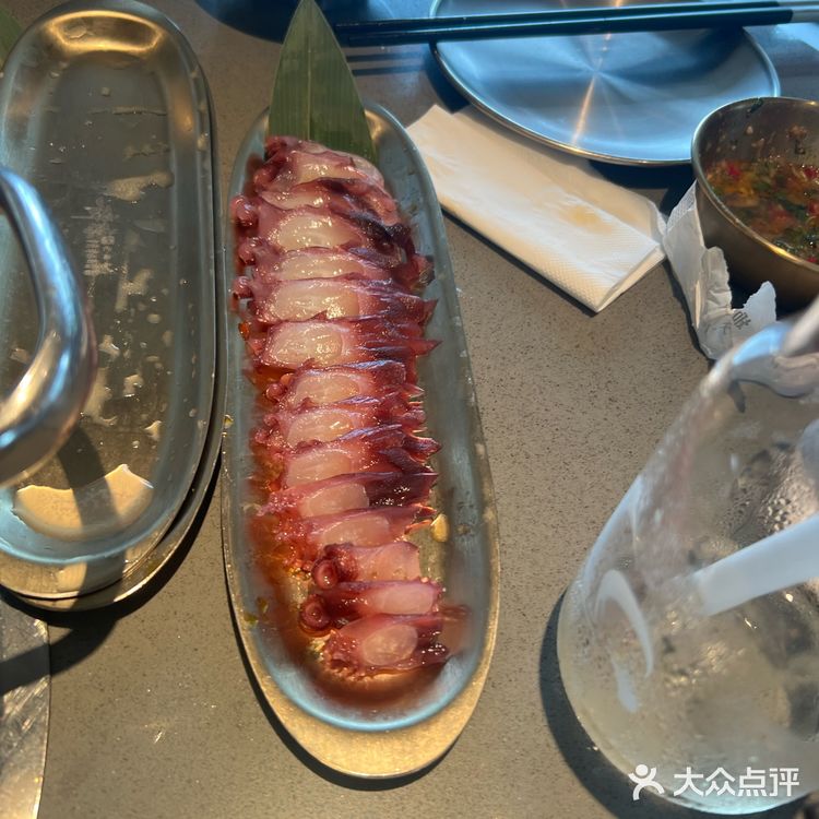 辞琼糟粕醋火锅：舌尖上的鲜香传奇