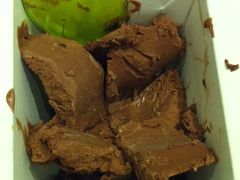 巧克力冰淇淋-Awfully Chocolate(来福士广场店)