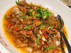 老坛辣椒炒肉-味上湘菜馆(岳麓山店)
