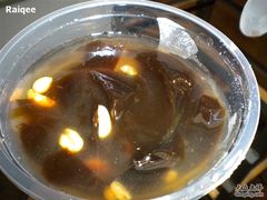 大块的龟苓膏-八婆婆烧仙草(中山路店)