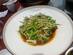 -姜君·千岛湖鱼头馆(浦东大道店)