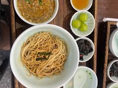 -蟹上黄·蟹黄面·江南糖水(人民广场店)
