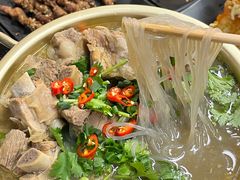-许哥东北烧烤·铁丳烤串·宫后夹肉(繁花中心店)