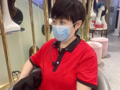 -LAQUEEN 时尚健康假发(万象城总店)