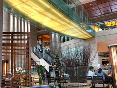 -松山湖凯悦酒店·Café自助餐厅·周末火舞秀表演