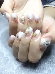 -睫乐园•睫公馆•美睫美甲沙龙