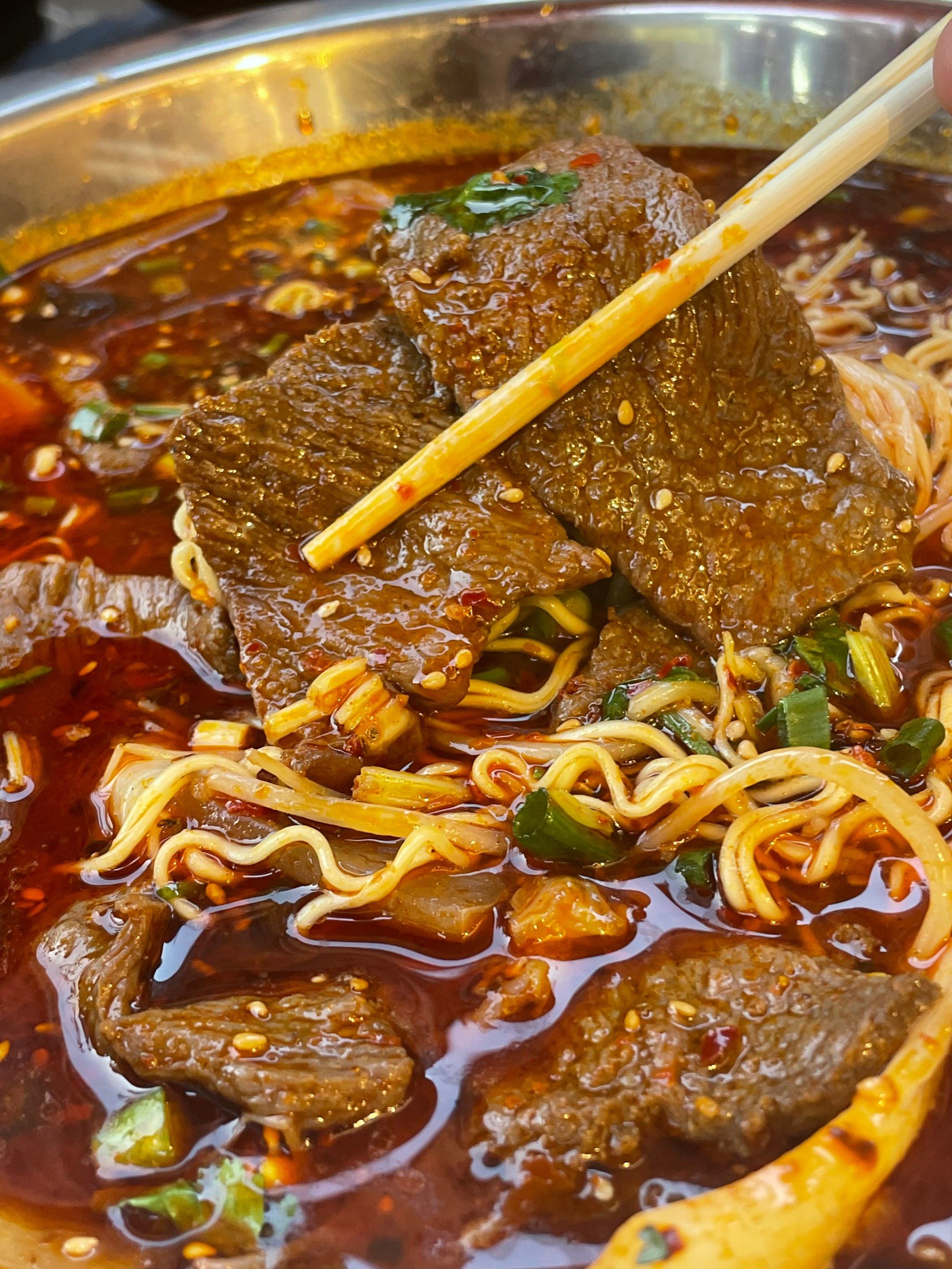 这么大块的牛肉真的是冒菜里面的哦