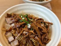 -佬钱湾仔(衣裳街店)