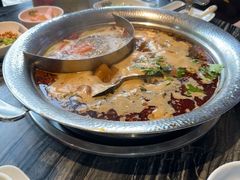 -老船舫·现做活鲜鱼馆(东郊记忆店)