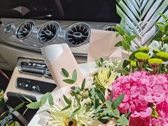 -上海星瀚奔驰4S店(红柳路店)