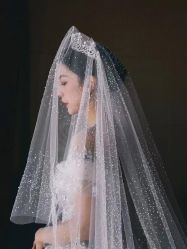 点击看大图 -挪娅婚纱摄影皇家会所