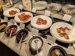 -前海华侨城JW万豪酒店·都会尚膳自助餐厅·熟成牛排海鲜酒水畅飨