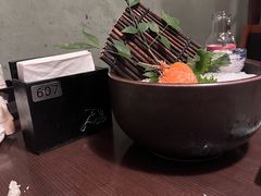 -万岛日本料理铁板烧(万泰国际店)