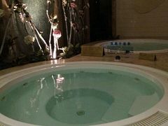 -玉珑泉·汤泉美食水疗(海珠店)