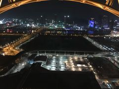 -影汇之星8字形摩天轮