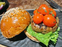 -Let'sBURGERplus·非常创意汉堡(三里屯店)