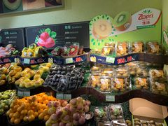 零售区-鲜丰水果(明桂南苑店)