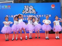 -蓝话筒·少儿成人演讲口才·主持朗诵·戏剧表演(大华第一坊店)
