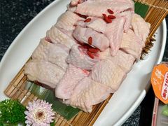 -得意咚瓜·顺德鱼生·冬瓜火锅(深圳首店)