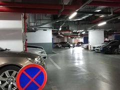 -梅赛德斯奔驰文化中心·停车场