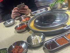 -安小胖韩国烤肉(财富广场画苑小区店)