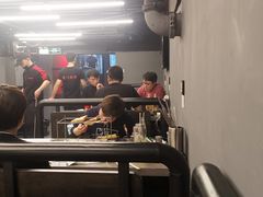 大堂-老吕涮羊肉•东北原味烧烤•大油边•烤鱼(五角场店)