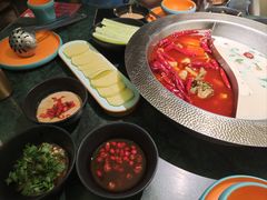 -麻田会 ·鲜活现烹·牛蛙火锅(珠江新城维家思广场店)