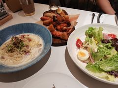 -芳草地西式融合餐厅(回龙窝店)