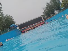 -欢乐水魔方水世界