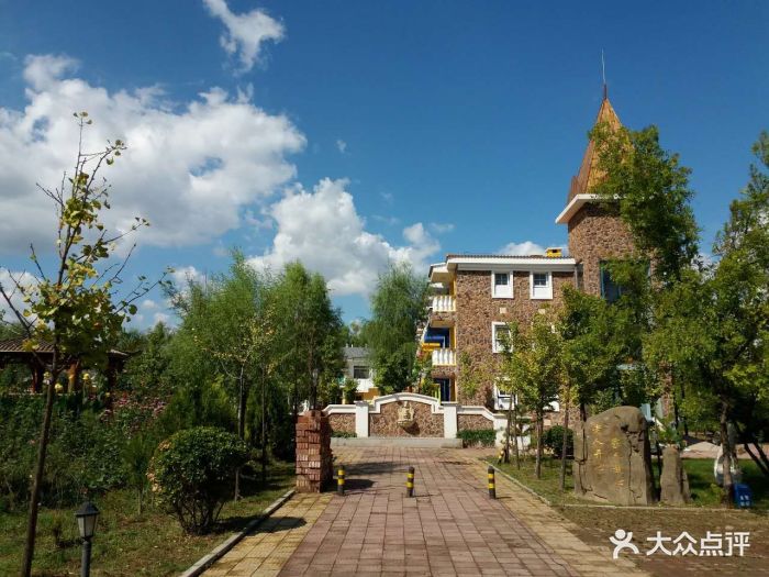 翠湖庄园·百老汇社区食堂(海淀上庄社区店)图片