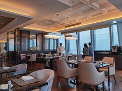 大堂-云端西餐厅(南宁龙光那莲豪华精选酒店)
