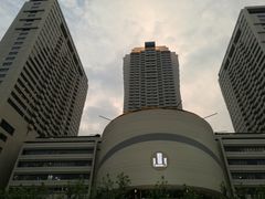 -上海波特曼丽思卡尔顿酒店