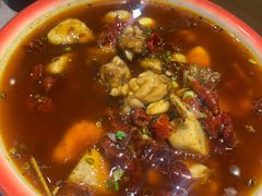 香辣盆盆牛蛙-李叔叔虾蟹大排档(青羊店)