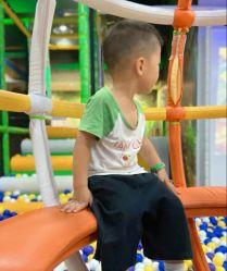 -菲菲羊乐园(临平银泰城店)