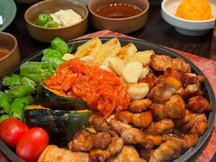 -Fuzzy Bistro 浮几韩餐·茶酒馆