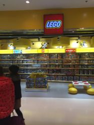 -乐高授权专卖店(朝阳大悦城店)