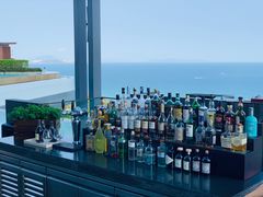 -瑰丽酒店·海吧·天际下午茶·现场DJ·天台酒吧